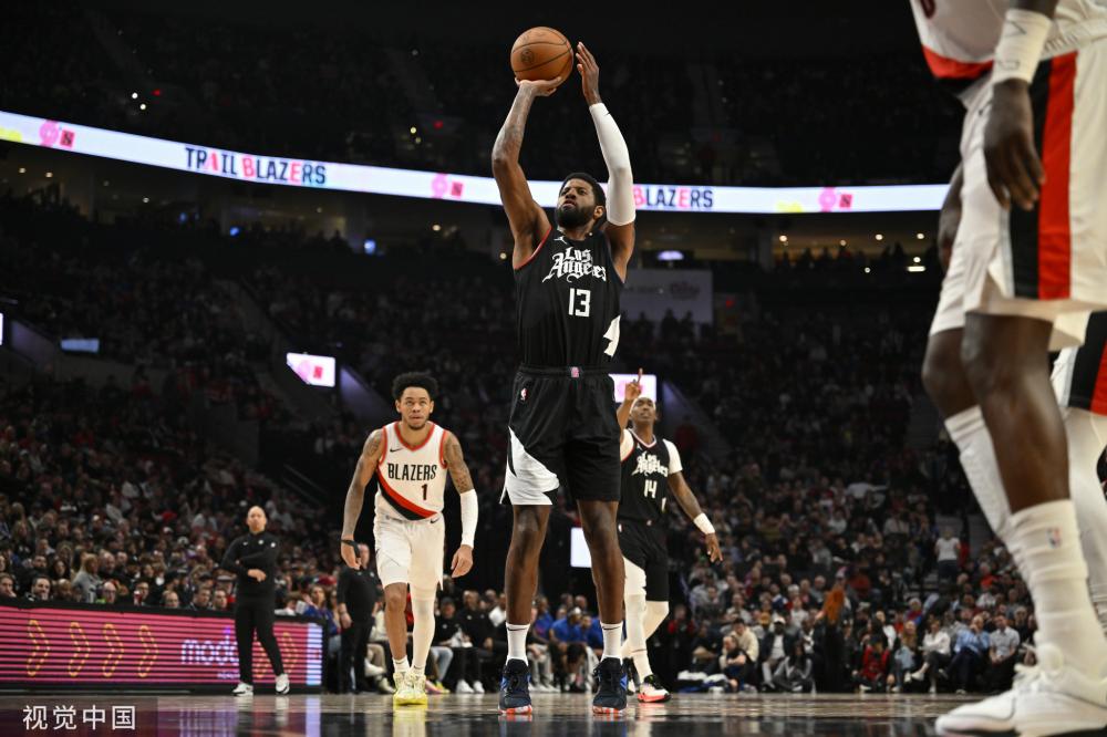 罗的助力下 罗的助力下